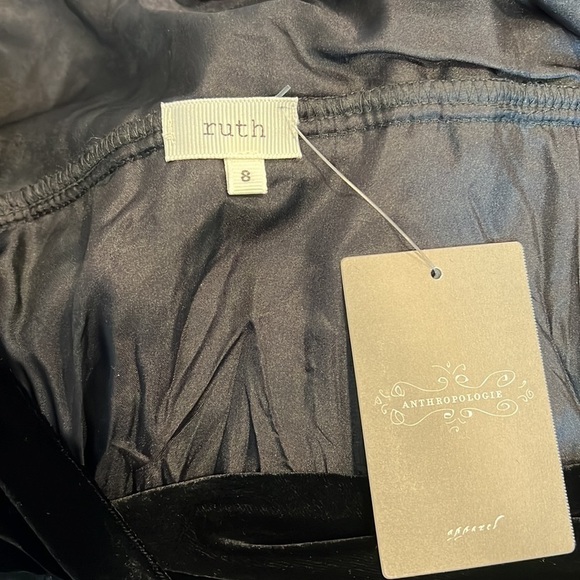 Anthro Ruth Black V-Neck Lace & Velvet Midi Dress Size 8 - Picture 6 of 7